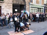 Covent Gardens (performer jumping).jpg